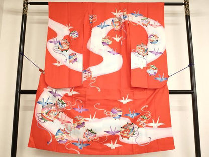 平和屋着物[]七五三　女の子　７歳　祝着　四つ身　糸巻き折り鶴文　暈し染め　金彩　AABK9271ja