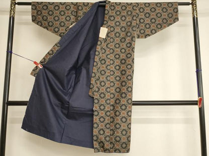 平和屋着物[]男の子　子供　本場村山大島紬　アンサンブル　菱文　正絹　逸品　未使用　AABK9274ja