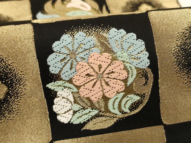 平和屋着物[]西陣　服部織物謹製　子供　全通柄袋帯　市松花丸文　黒地　金糸　正絹　逸品　未使用　AABK9276ja