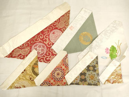 平和屋本店▼打敷 内敷7点セット 三角 駒刺繍 金襴 西陣織 草花文 未使用品あり 法衣 寺院 仏具 仏教 僧侶 神職 装束 AABK9302ja