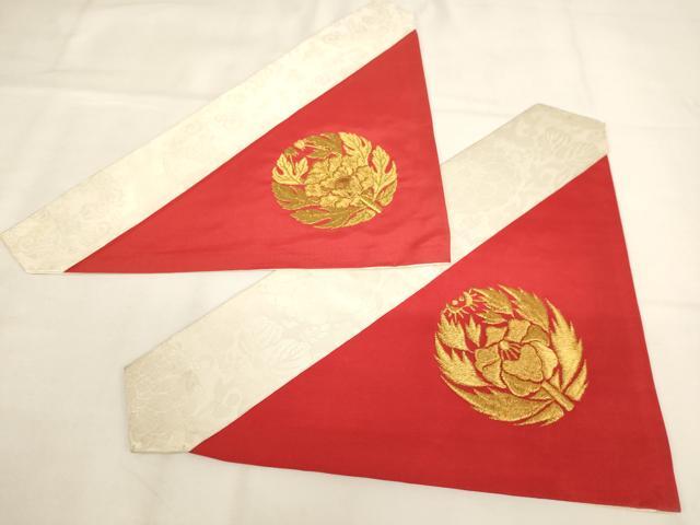 平和屋本店▼打敷　内敷2点セット　三角　刺繍　抱き牡丹　金糸　法衣　寺院　仏具　仏教　僧侶　神職　装束　AABK9312ja