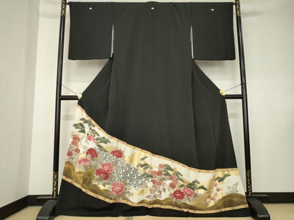 平和屋着物●豪華黒留袖　刺繍　孔雀花文　金彩　正絹　逸品　AABK9323ck