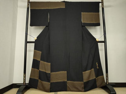 平和屋着物●染色作家　斉藤三才　訪問着　横段文　黒地　正絹　逸品　AABK9334ck
