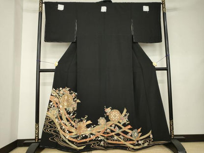 平和屋着物●豪華黒留袖 駒刺繍 正倉院花文 金彩 正絹 逸品 AABK9347ck