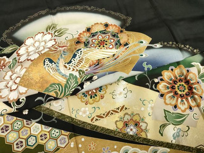 平和屋着物●谷崎潤一郎の世界　黒留袖　駒刺繍　正倉院鳳凰花文　金彩　正絹　逸品　AABK9348ck