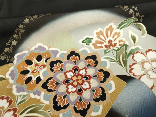 平和屋着物●谷崎潤一郎の世界　黒留袖　駒刺繍　正倉院鳳凰花文　金彩　正絹　逸品　AABK9348ck
