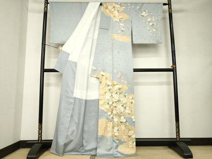 平和屋着物●訪問着　駒刺繍　雲重ね花文　金彩　正絹　逸品　AABK9373ck