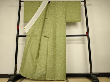 平和屋着物＊夏物　色無地　舞葉紋紗　抹茶色　正絹　逸品　AABK9416jd
