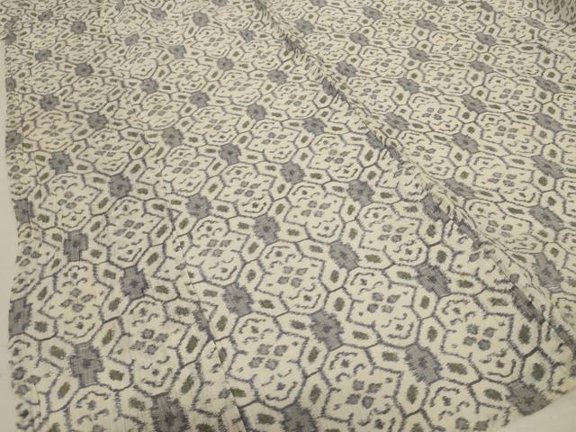 平和屋着物＊夏物　本場小千谷ちぢみ　幾何学文様　麻　逸品　AABK9443jd