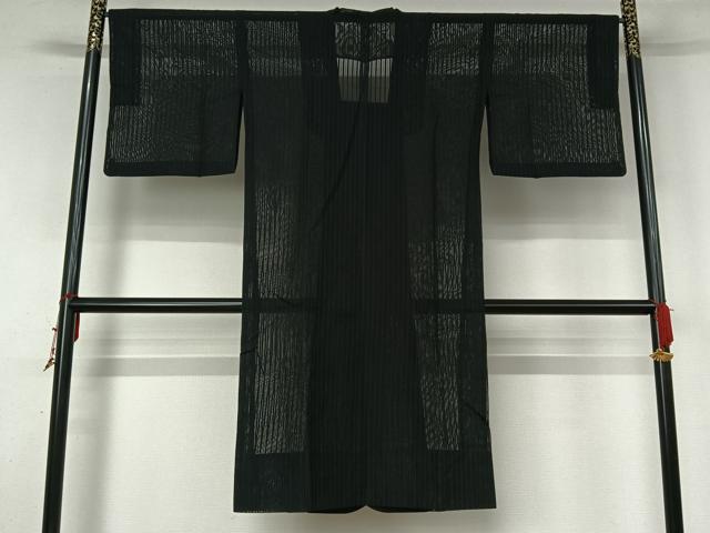 平和屋着物▽道行コート　スリーシーズン　春夏秋　塵除け　縞　黒地　ロング丈　正絹　逸品　AABK9834jh