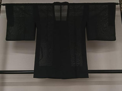 平和屋着物▽道行コート　スリーシーズン　春夏秋　塵除け　黒地　正絹　逸品　AABK9860jh