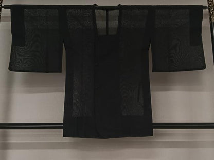 平和屋着物▽道行コート　スリーシーズン　春夏秋　塵除け　黒地　正絹　逸品　AABK9860jh