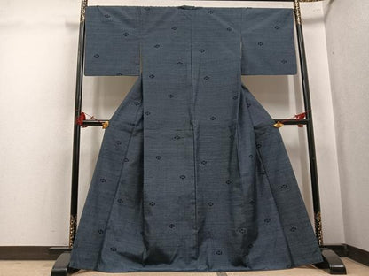 平和屋着物●塩沢紬　舞花文　正絹　逸品　AABK9902ph
