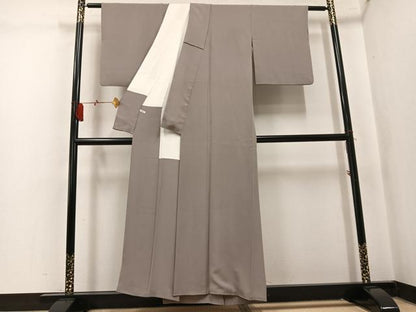 平和屋着物●上質な色無地　作家物　茶鼠色　正絹　逸品　AABK9903ph