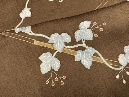 平和屋着物●訪問着　駒刺繍　葡萄蔦草文　暈し染め　金彩　正絹　逸品　AABK9916ph