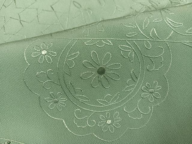 平和屋着物●上質な色無地　中国三大刺繍　スワトウ刺繍　汕頭刺繍　総刺繍　草花文　薄萌葱色　まるやま扱い 正絹 逸品 未使用 AABK9940ph