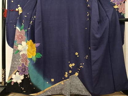 平和屋着物●豪華振袖　舞花文　暈し染め　金彩　正絹　逸品　AABK9990ph