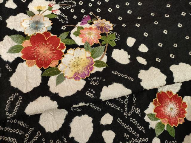平和屋着物●豪華振袖・長襦袢(無双仕立て)セット　総絞り　駒刺繍　花丸文　黒地　ロング丈　正絹　逸品　AABL0042ck