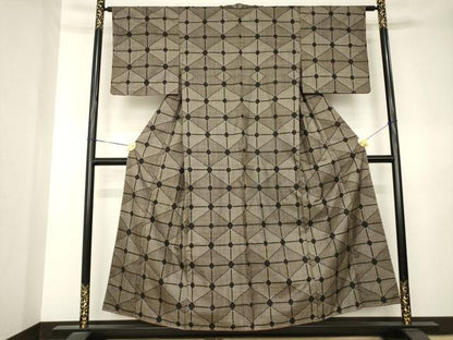 平和屋着物●本場大島紬　7マルキ　菱繋ぎ　正絹　逸品　AABL0068ck