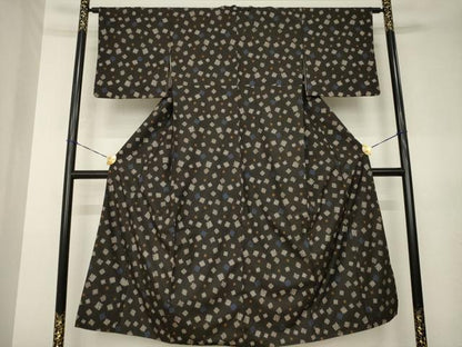 平和屋着物●本場大島紬　割込み絣　色紙文　正絹　逸品　AABL0069ck