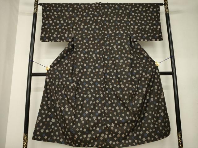 平和屋着物●本場大島紬　割込み絣　色紙文　正絹　逸品　AABL0069ck