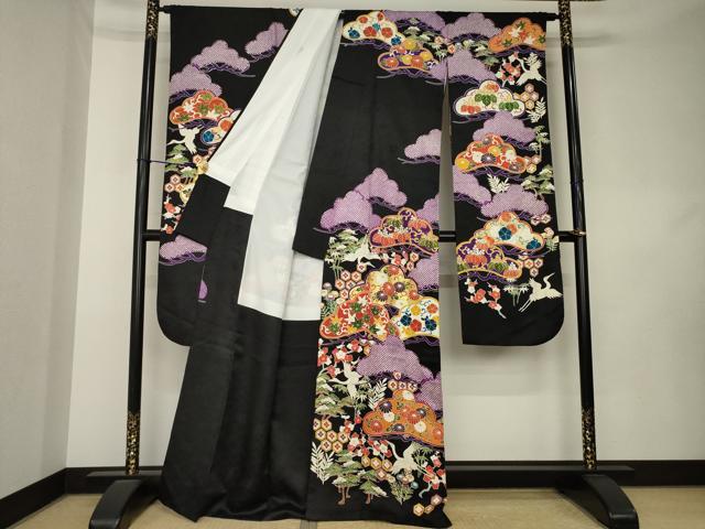 平和屋着物●豪華振袖　飛鶴吉祥松文　黒地　金彩　正絹　逸品　AABL0080ck