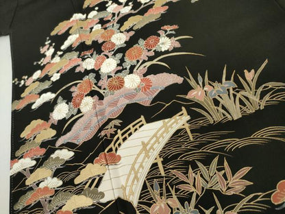 平和屋着物●豪華黒留袖　渡り橋風景松竹梅文　金彩　正絹　逸品　AABL0087cs