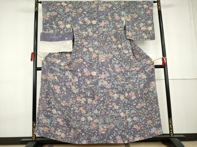 平和屋着物●上質な小紋　ろうけつ染　草花文　鬼しぼ縮緬　反端付き　正絹　逸品　未使用　AABL0088cs