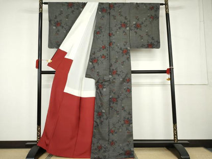 平和屋着物●本場大島紬　9マルキ　枝花文　友原織物謹製　証紙付き　正絹　逸品　AABL0090cs