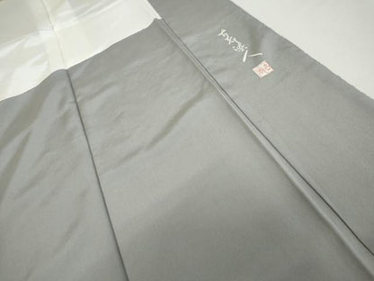 平和屋着物●山岡古都・古都染人　染織美術品　薬墨染　天目織　お召　吉祥草花文　反端付き　正絹　逸品　AABL0105cs