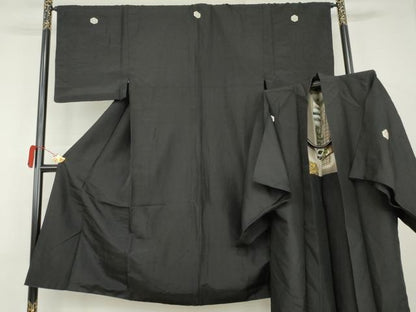 平和屋着物●男性　黒紋付・羽織セット　正絹　逸品　AABL0115cs