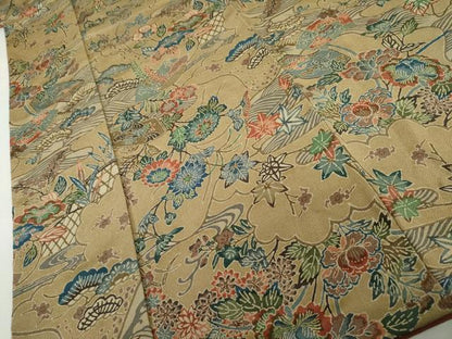 平和屋着物●泰俊雄　小紋　型染め　草木染　地紙飛鶴花松文　鬼しぼ縮緬　浜ちりめん　反端付き　正絹　逸品　未使用　AABL0174cs