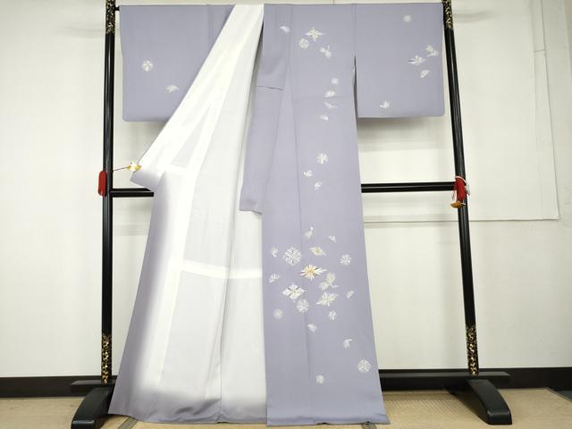 平和屋着物●訪問着　駒刺繍　松菱文　金彩　丹後ちりめん　反端付き　正絹　逸品　AABL0180cs