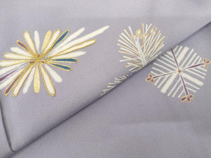 平和屋着物●訪問着　駒刺繍　松菱文　金彩　丹後ちりめん　反端付き　正絹　逸品　AABL0180cs