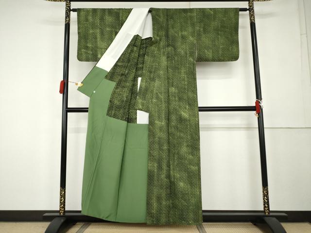 平和屋着物●上質な小紋　網目文　暈し染め　ゑり善扱い　胴抜き仕立て　正絹　逸品　AABL0188cs