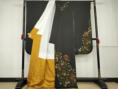 平和屋着物●豪華振袖　桜毬文　黒地　金彩　正絹　逸品　AABL0211cs