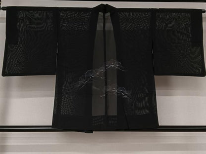 平和屋着物▽羽織　スリーシーズン　春夏秋　塵除け　松文　黒地　洗える着物　AABL0339jh