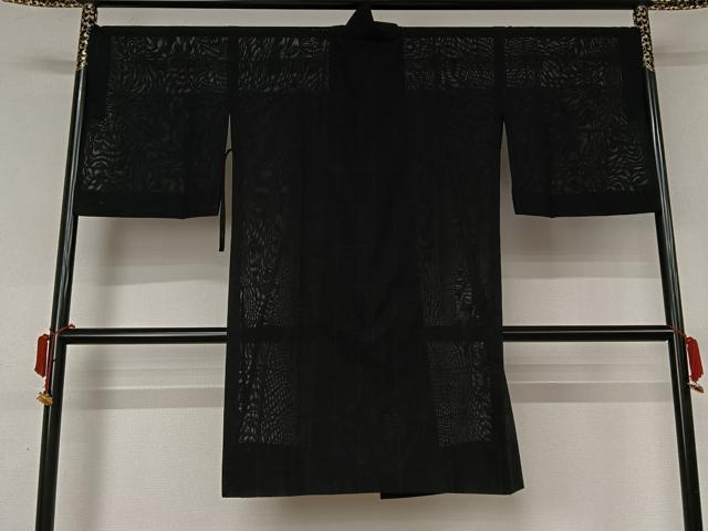 平和屋着物▽道行コート　スリーシーズン　春夏秋　塵除け　麻の葉文様　黒地　ロング丈　正絹　逸品　AABL0447jh
