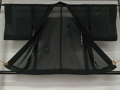 平和屋着物▽羽織　スリーシーズン　春夏秋　塵除け　草花文　黒地　正絹　逸品　AABL0579jh
