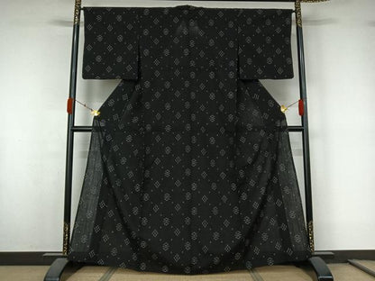平和屋着物▽上質な紬　単衣　幾何学文様　黒地　正絹　逸品　AABL0599jh