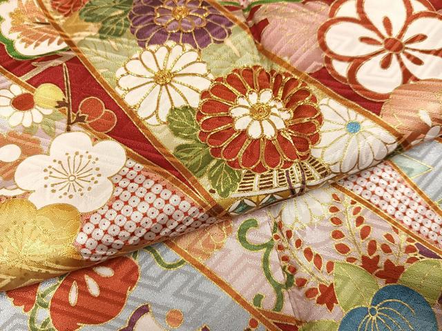 平和屋着物●創業460年・千總　振袖　駒刺繍　吉祥花宝尽くし　金彩　正絹　逸品　AABL0632ph