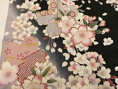 平和屋着物●豪華振袖　駒刺繍　夜桜　黒地　金彩　正絹　逸品　AABL0638ph