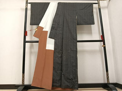 平和屋着物●本場大島紬　流水文　正絹　逸品　AABL0648ph