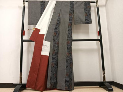 平和屋着物●本場大島紬　7マルキ　陶器文　正絹　逸品　AABL0668ph
