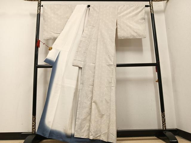 平和屋着物●本場大島紬　白大島　9マルキ　麻の葉文様　正絹　逸品　AABL0671ph