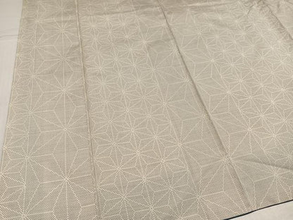 平和屋着物●本場大島紬　白大島　9マルキ　麻の葉文様　正絹　逸品　AABL0671ph