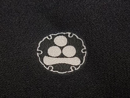 平和屋着物●豪華黒留袖　作家物　群れ鶴浜松文　暈し染め　金彩　正絹　逸品　AABL0675ph