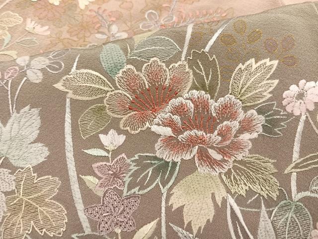 平和屋着物●訪問着　作家物　総刺繍　草花文　暈し染め　金彩　正絹　逸品　AABL0690ph