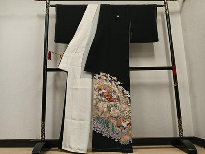 平和屋着物●豪華黒留袖　作家物　駒刺繍　地紙群鶴花文　暈し染め　金彩　正絹　逸品　未使用　AABL0748ph