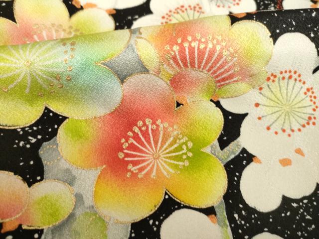 平和屋着物●豪華振袖　駒刺繍　枝梅　黒地　金彩　高島屋扱い　正絹　逸品　AABL0898ck